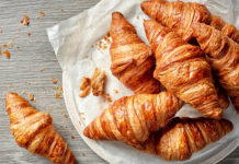 Mărcile Fineti și 7Days vândute americanilor