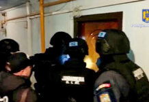 Zece persoane au fost arestate preventiv de DIICOT pentru trafic de droguri de mare risc, în urma a 18 percheziții din patru județe