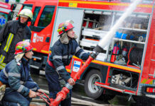 Explozie urmată de incendiu la un rezervor de carburant din Galați